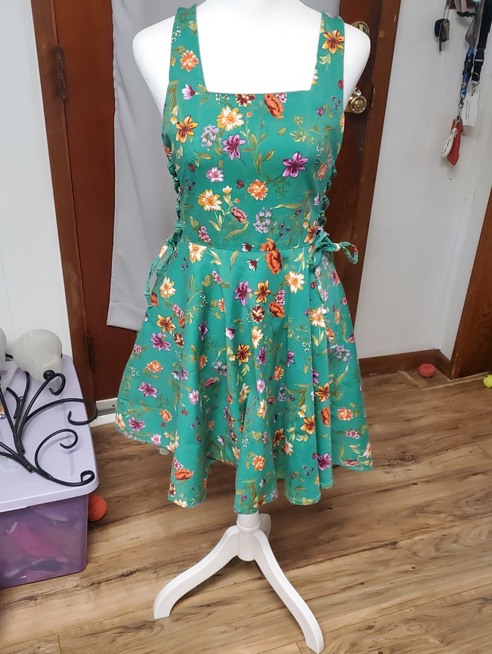 bailey blue Green Floral Tie-Back Sundress